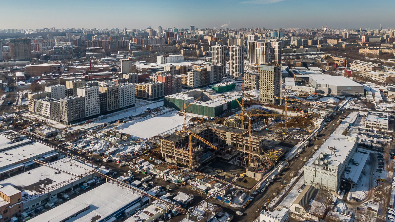 Дорожные плиты и ФБС в ЖК «Life Варшавская» 